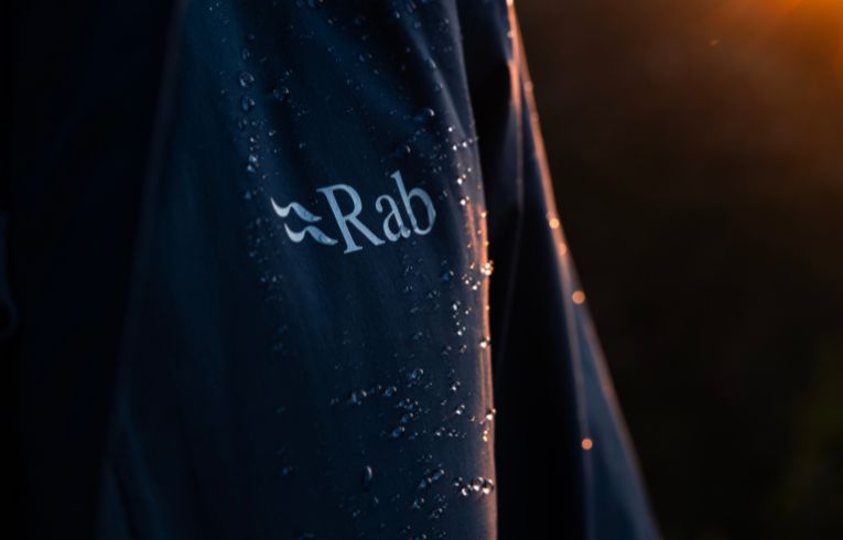RAB – Mägedes sündinud, seiklejatele loodud